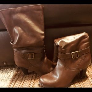 Arizona calf length boots